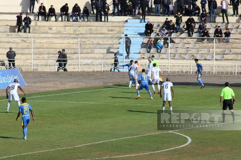 Premyer Liqa: Qarabağ Kəpəzlə heç-heçə edib