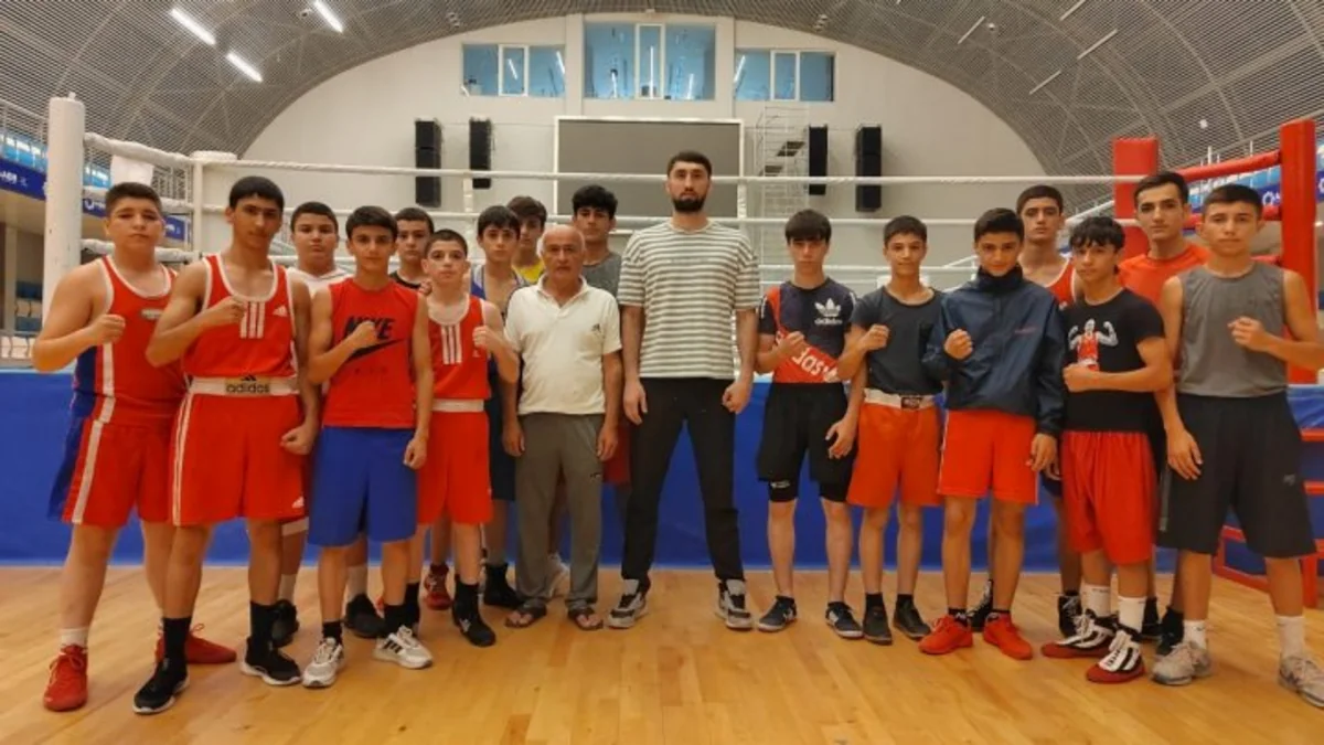 Avropa çempionatında yarışacaq Azərbaycanın məktəbli boksçuları müəyyənləşib