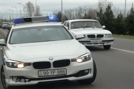 Azərbaycanda mikroavtobus qəzaya düşüb, 12 nəfər yaralanıb - FOTO