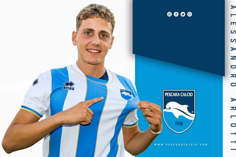 İtaliyalı hücumçu universitetə görə peşəkar futboldan imtina etdi