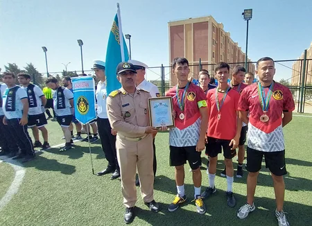 Военные моряки Азербайджана стали победителями футбольного турнира