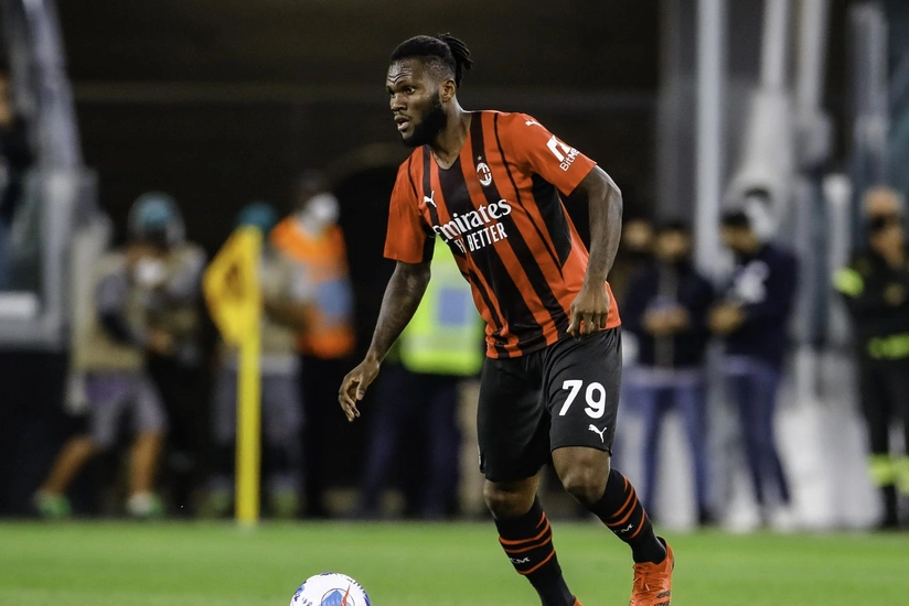 Barselona Milanın futbolçusu ilə anlaşıb