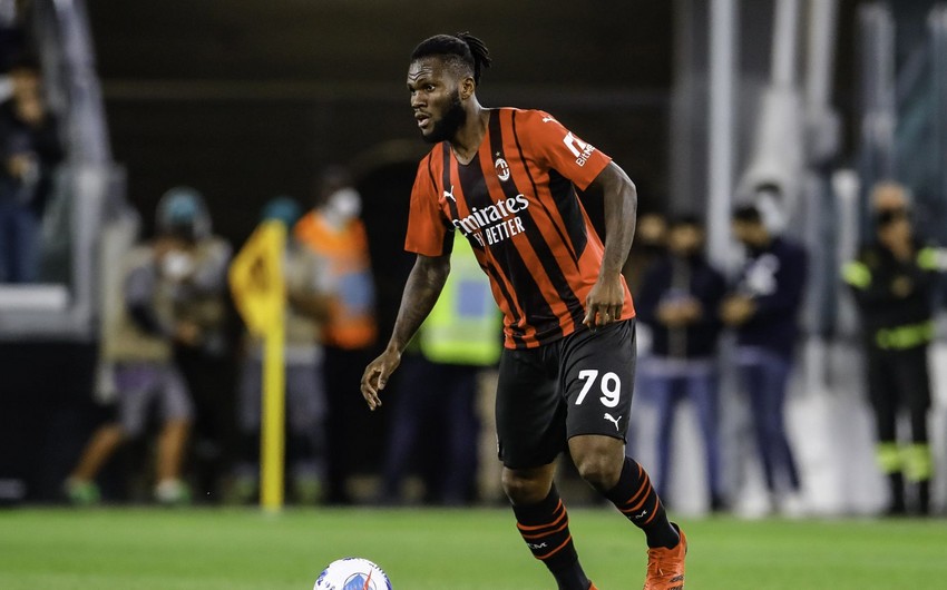 Barselona Milanın futbolçusu ilə anlaşıb