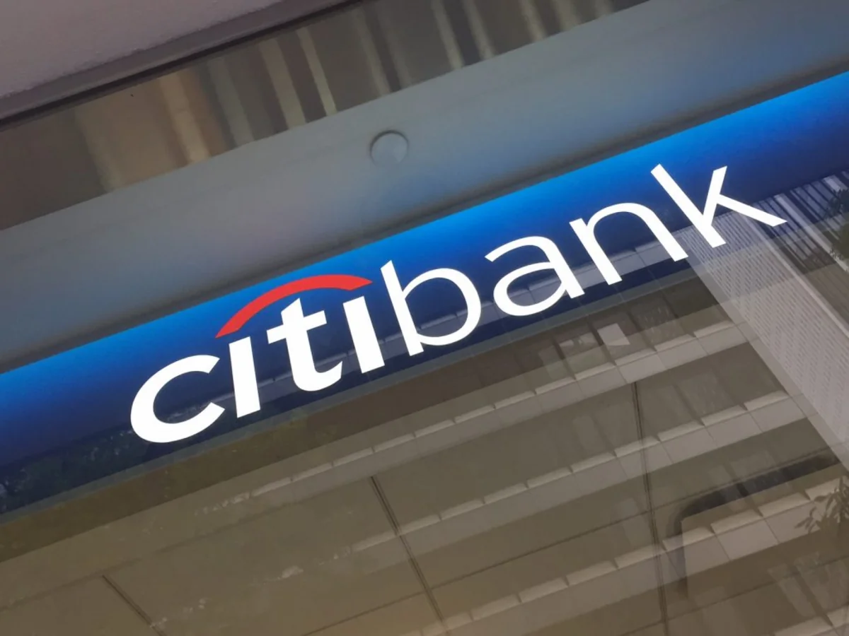 ABŞ “Citibank”ı 400 milyon dollar cərimələdi
