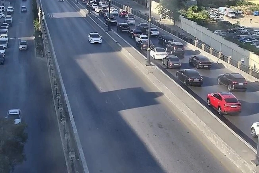 Bakının bir sıra yollarında tıxac müşahidə edilir