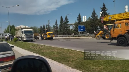 Yevlaxda 2 yük və 2 minik avtomobilinin iştirakı ilə zəncirvari qəza olub
