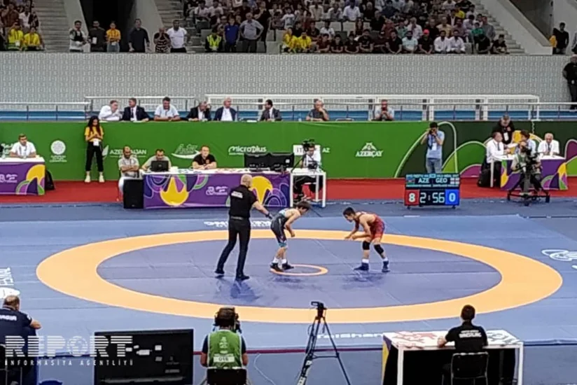 Azerbaijani wrestlers claim two gold medals at EYOF 2019
