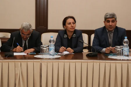 ​“Azərbaycanda qadın sahibkarlar” mövzusunda dinləmələr keçirilib