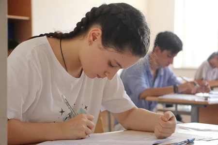 DİM bu gün IV ixtisas qrupu üzrə qəbul imtahanı keçirib - YENİLƏNİB