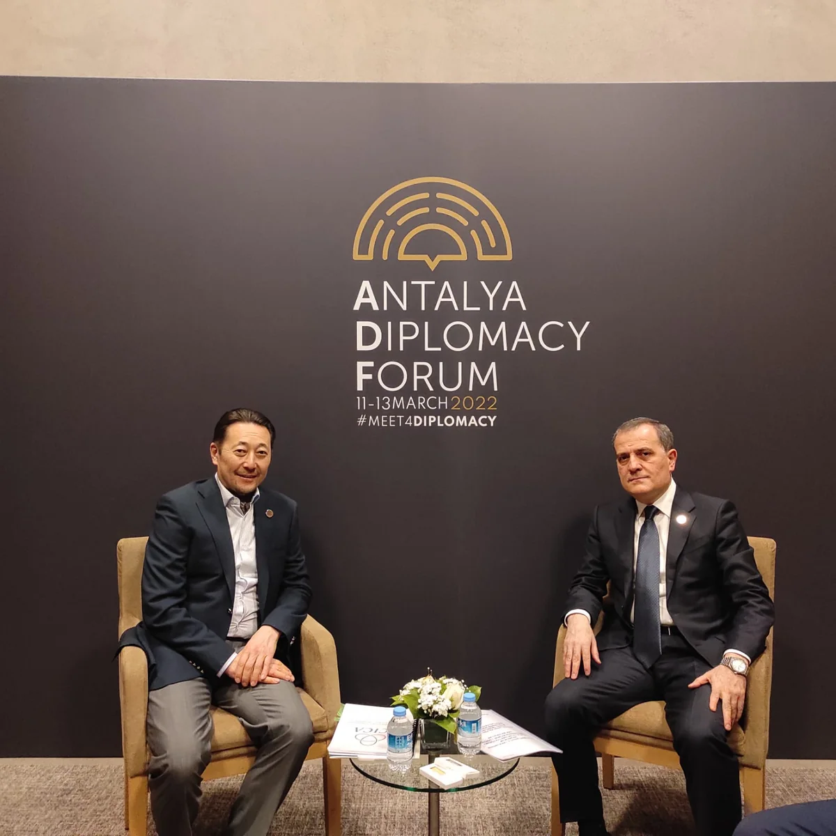 Azerbaijani FM meets CICA executive director