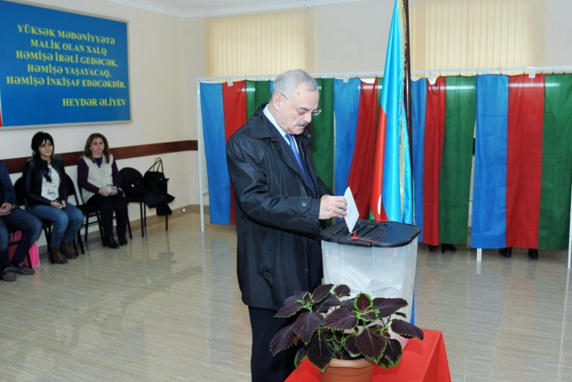 ​Artur Rasi-zade voted- PHOTOS