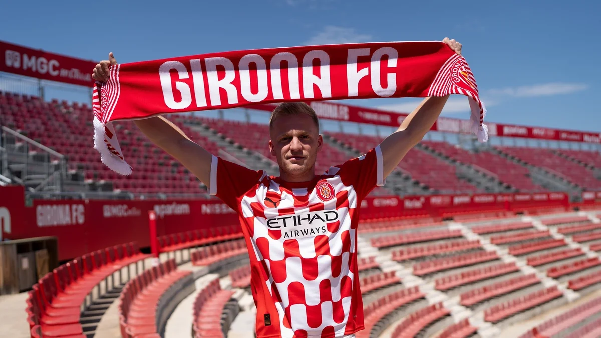 Mançester Yunaytedin futbolçusu İspaniya klubuna transfer olunub