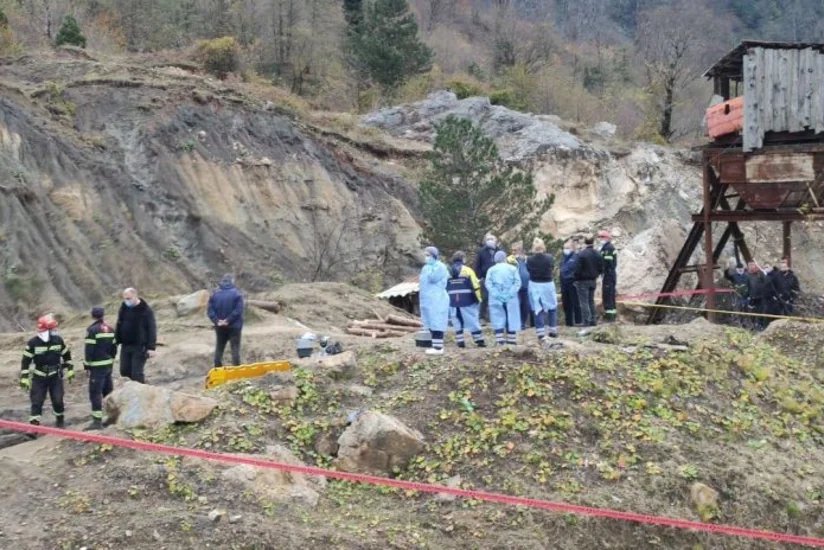 Gürcüstanda kömür karxanası çöküb, ölən və xəsarət alan var