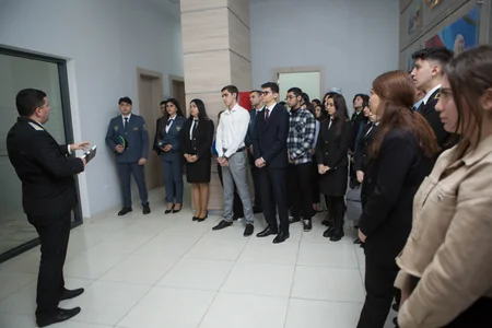 Prokurorluqda növbəti dəfə Açıq qapı günü təşkil olunub