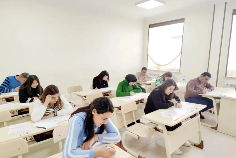 Naxçıvanda eksternat qaydasında aralıq imtahanı keçirilib