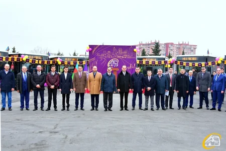 “Xaliq Faiqoğlu” şirkəti Bakıya gətirdiyi müasir avtobusları təqdim edib
