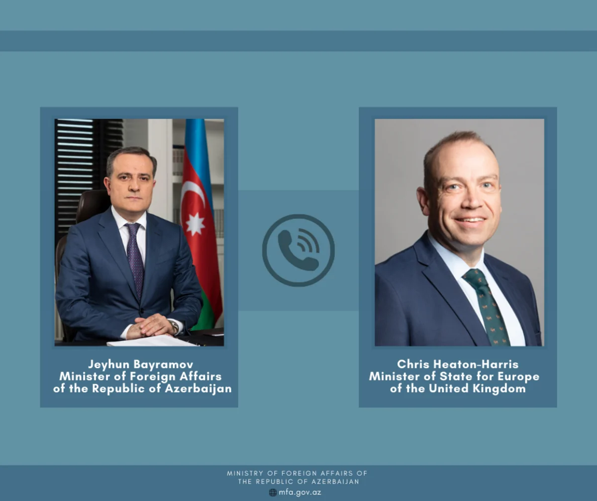 Ceyhun Bayramov britaniyalı nazirlə regional təhlükəsizlik məsələlərini müzakirə edib