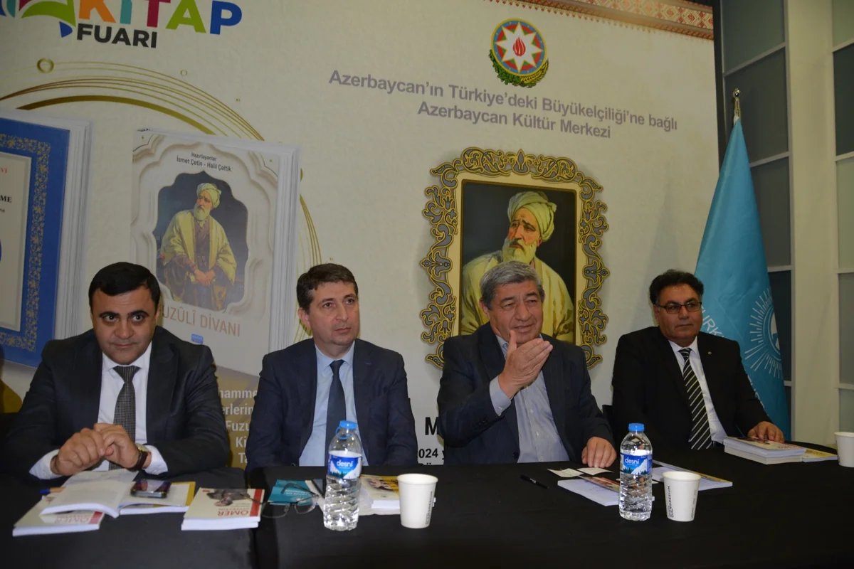 Türk Mədəniyyəti və İrsi Fondunun çap etdirdiyi kitablar Ankaradakı sərgidə təqdim olunub