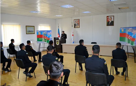 Azerbaijani Army holds series of events on Independence Day