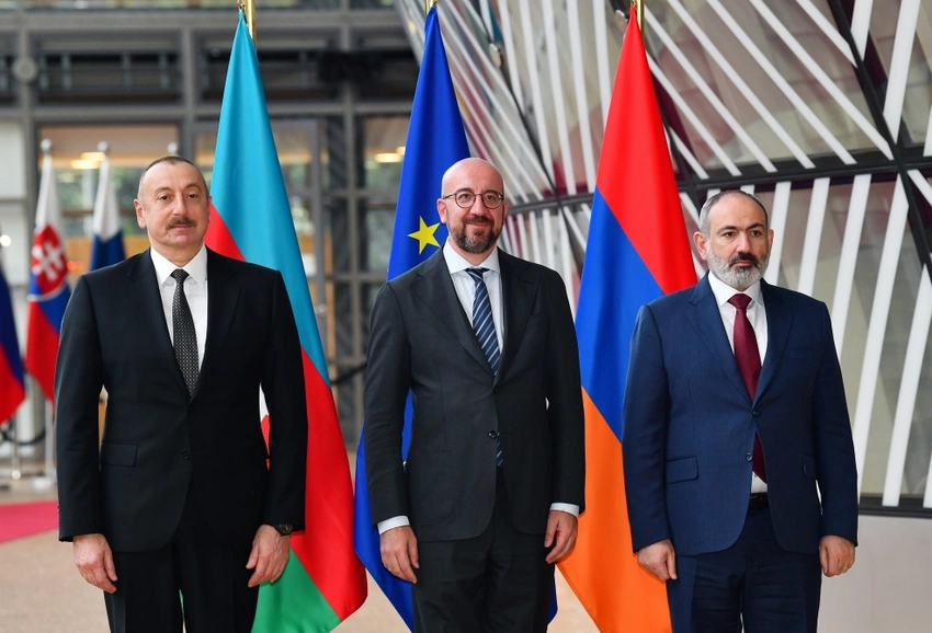 Brüsseldə Prezident İlham Əliyevin Avropa İttifaqı Şurasının Prezidenti və Ermənistanın baş naziri ilə görüşü olub