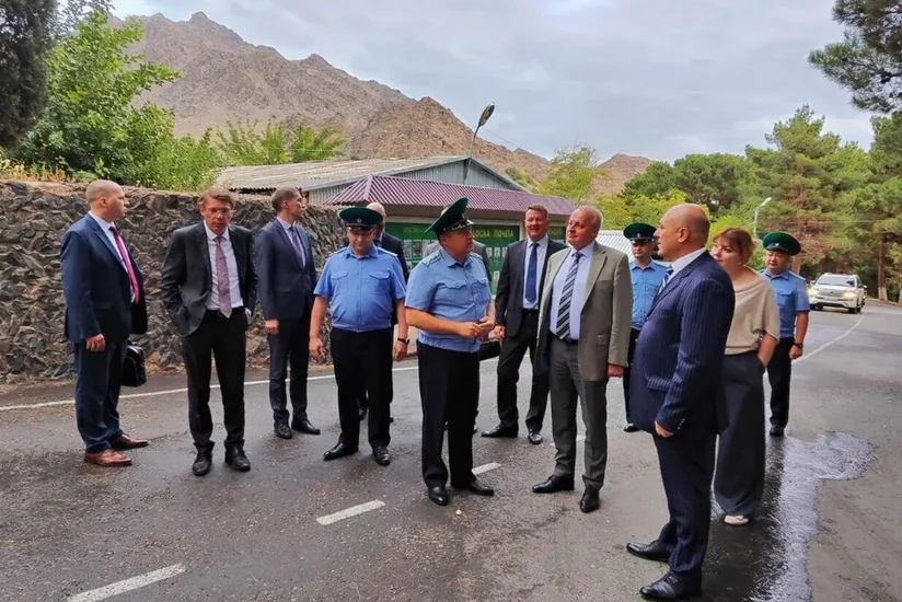 Rusiyanın Ermənistandakı səfiri İranla sərhəddə olub