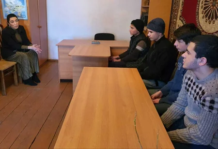 Ombudsman Qubada vətəndaşları qəbul edib, uşaq müəssisəsinə baş çəkib