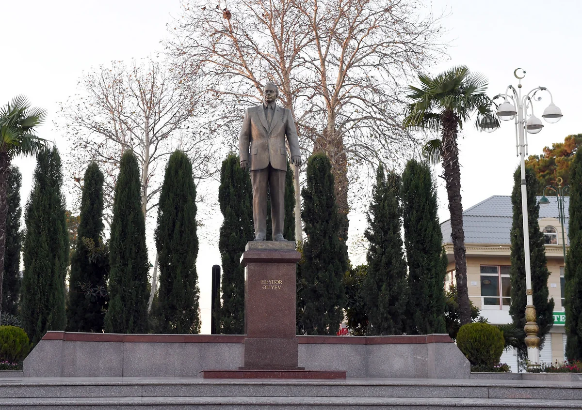 Prezident İlham Əliyev Tərtər rayonuna səfər edib