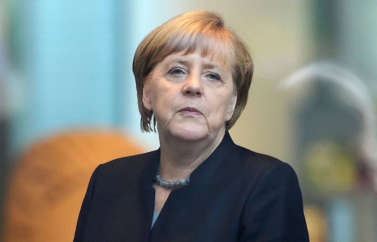 Merkel dördüncü dəfə kansler postu uğrunda mübarizə aparacaq