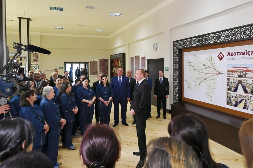 Dövlət başçısı Azərbaycan xalçaçılarının təltif edilməsi haqqında sərəncam imzalayıb