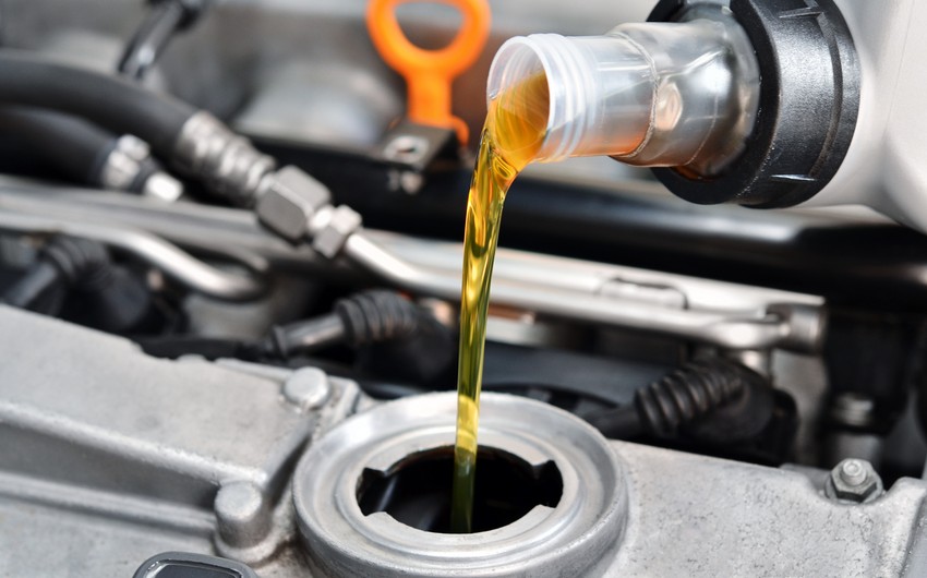 Azerbaijan begins exporting lubricating oils to Estonia