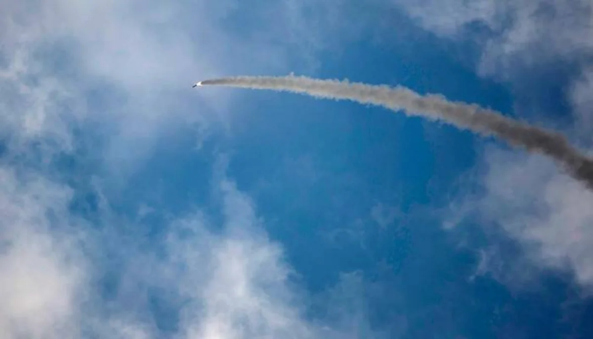 İsrail Ordusu Buşehr aviabazasına zərbə endirib