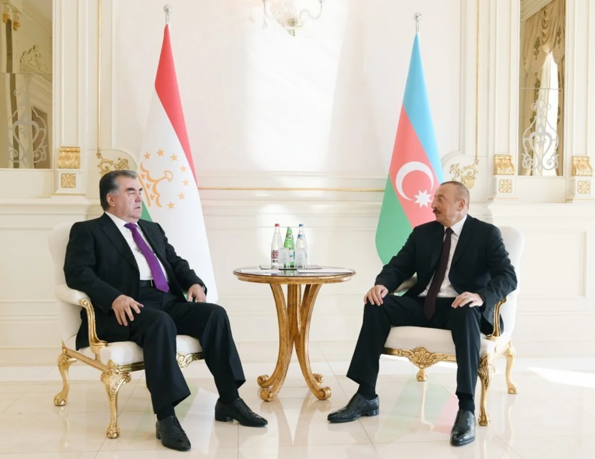 Azerbaijani, Tajik presidents held one-on-one meeting