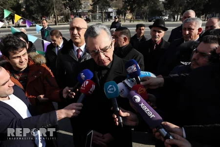 Eldar Əzizov Novruz yarmarkasında olub - FOTO