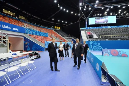 ​Prezident İlham Əliyev I Avropa Oyunları üçün “Baku Cristall Holl”da yaradılan şəraitlə tanış olub - FOTO