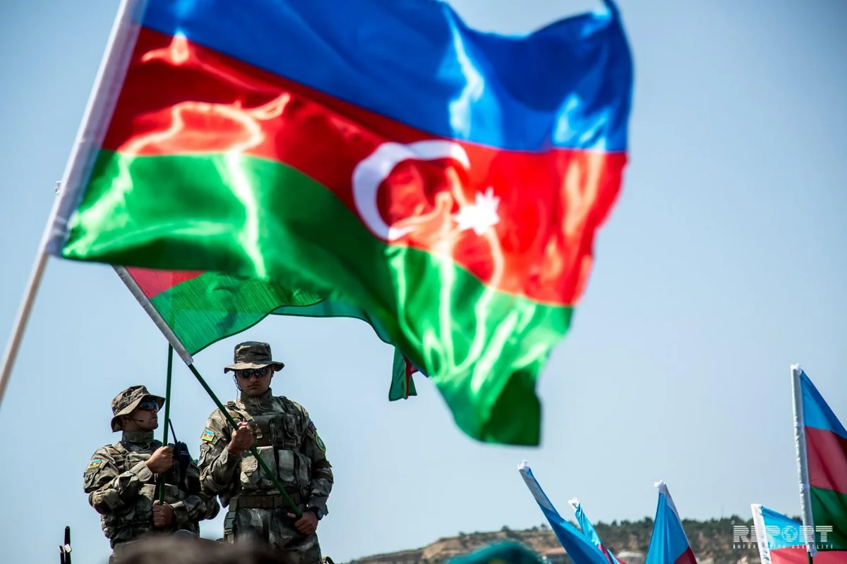 DSX-nin hərbi qulluqçularına fəxri adlar verilib