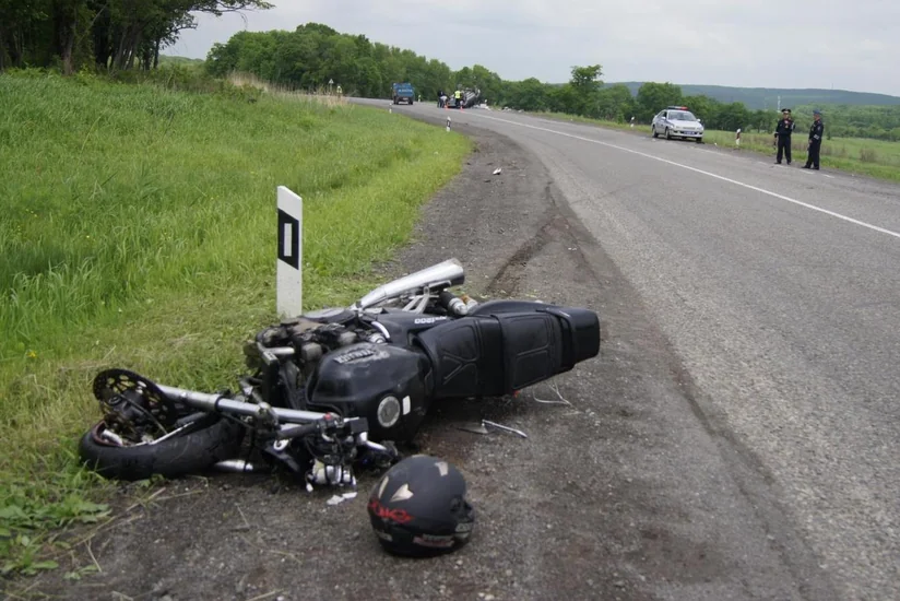 ​İmişlidə motosiklet aşıb, sürücü yaralanıb