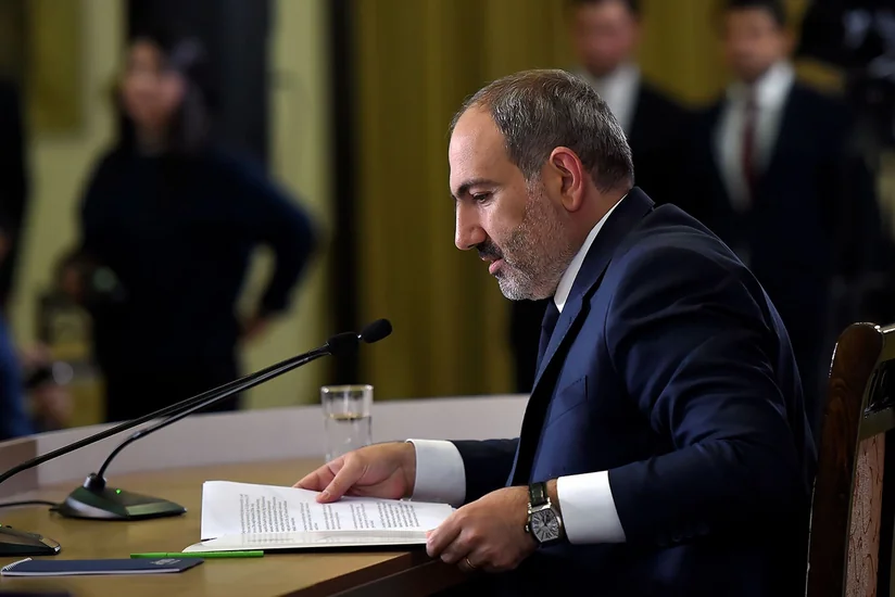 Pashinyan secretly moves to Presidential Residence due to mass protests
