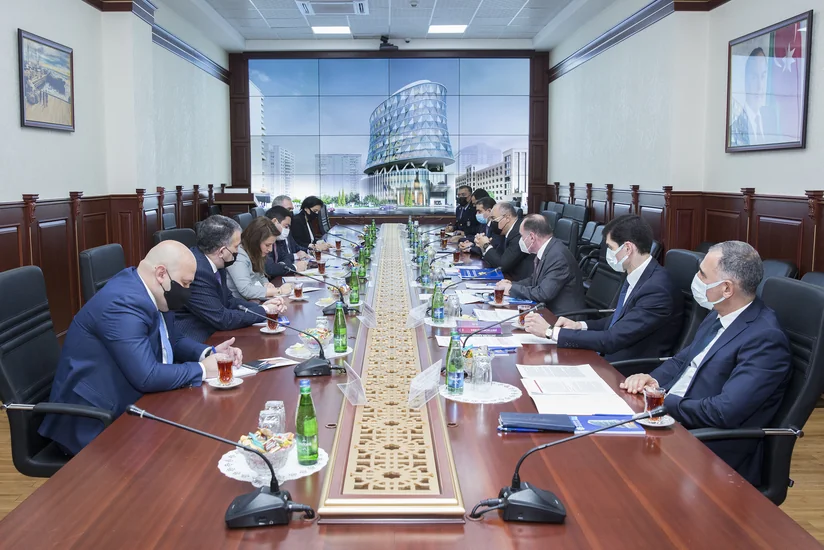 Cooperation between customs and business discussed in Azerbaijan