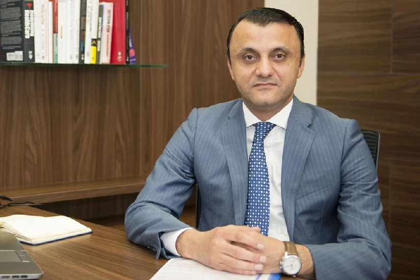 Yeni sədr əvəzi TƏBİB-in kollektivinə təqdim edilib