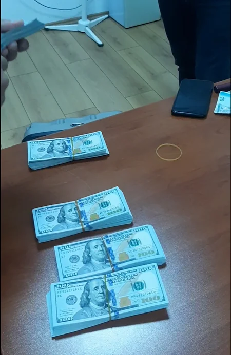 Azərbaycandan külli miqdarda xarici valyuta çıxarılmasının qarşısı alınıb