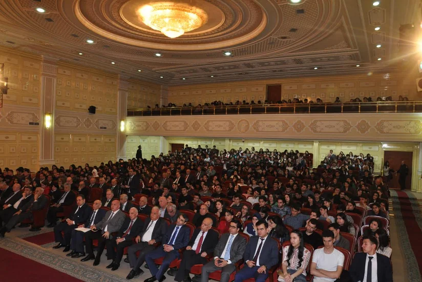 В БГУ почтили память жертв геноцида 31 марта