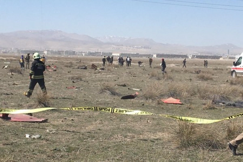 NF-5 fighter jet crashes in Turkey