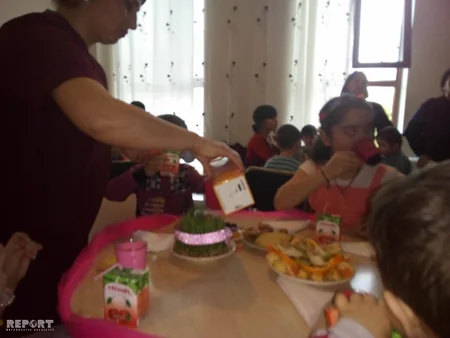 Mingəçevirin səhiyyə işçiləri Novruz bayramı münasibətilə Uşaq Nevroloji Sanatoriyasını ziyarət edib