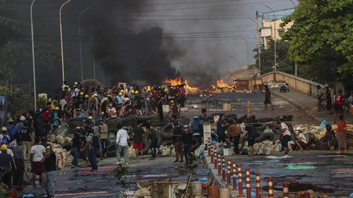 16 servicemen killed in Myanmar