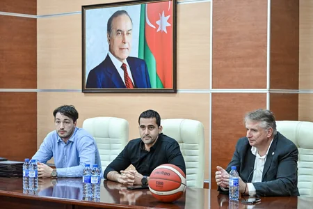 Azərbaycanın basketbol məşqçilərinə sertifikatlar təqdim olunub