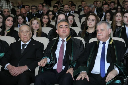 Vəkillər Kollegiyasının Rəyasət Heyətinin iclası keçirilib, bir sıra məsələlər müzakirə edilib