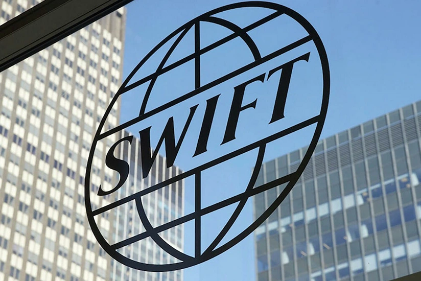 ЕС отключит от SWIFT три белорусских банка