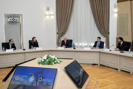 Azərbaycan və Qazaxıstan enerji sahəsində rəqəmsal texnologiyaların tətbiqini müzakirə edir