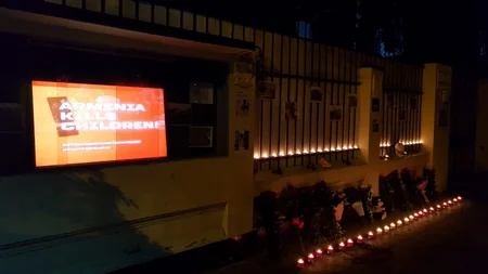 Vyetnamlılar Gəncə terrorunun qurbanlarını yad ediblər