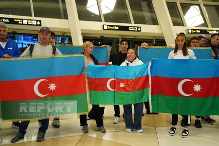 Avropa Kubokunun qalibləri Vətənə qayıdıblar